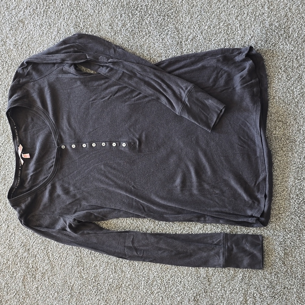 Victoria's Secret Charcoal Ribbed Henley Top